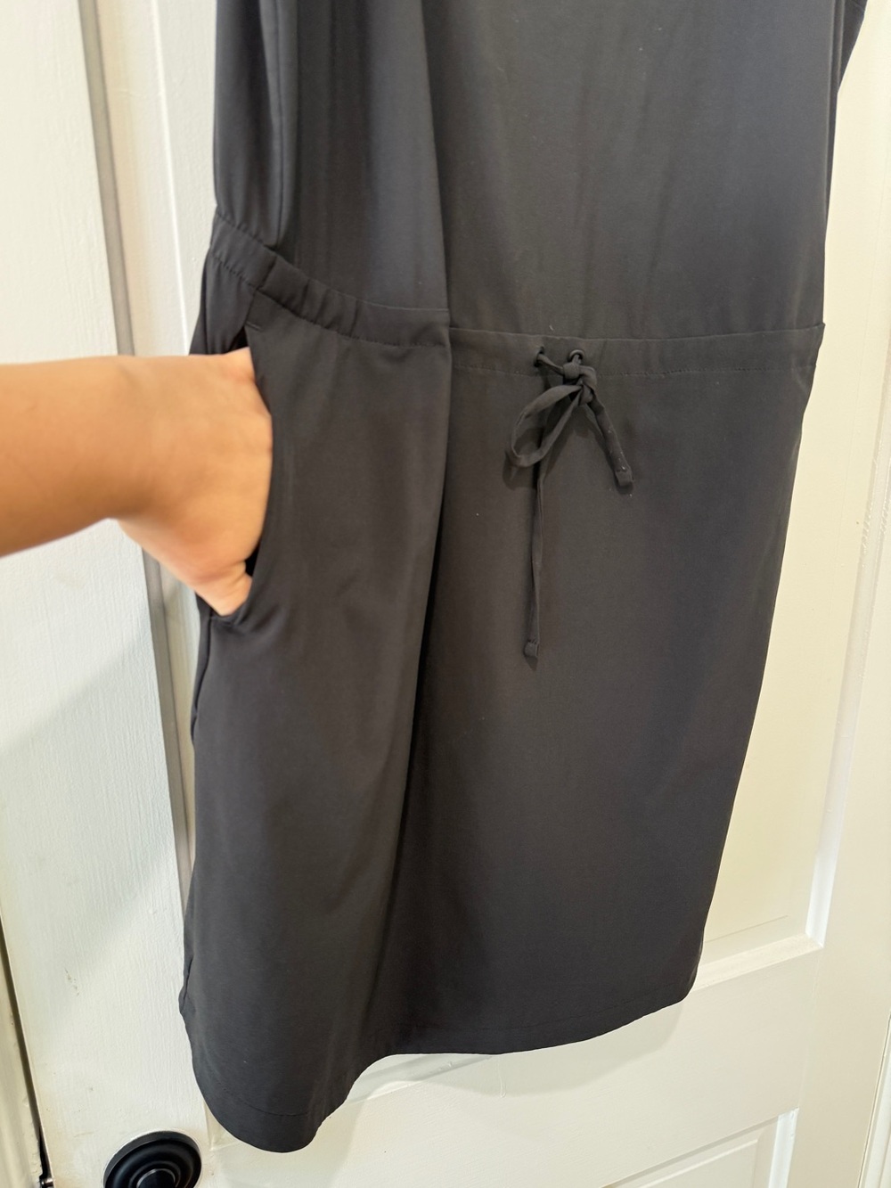 Free Fly breeze drawstring waist black dress - Picture 6 of 9